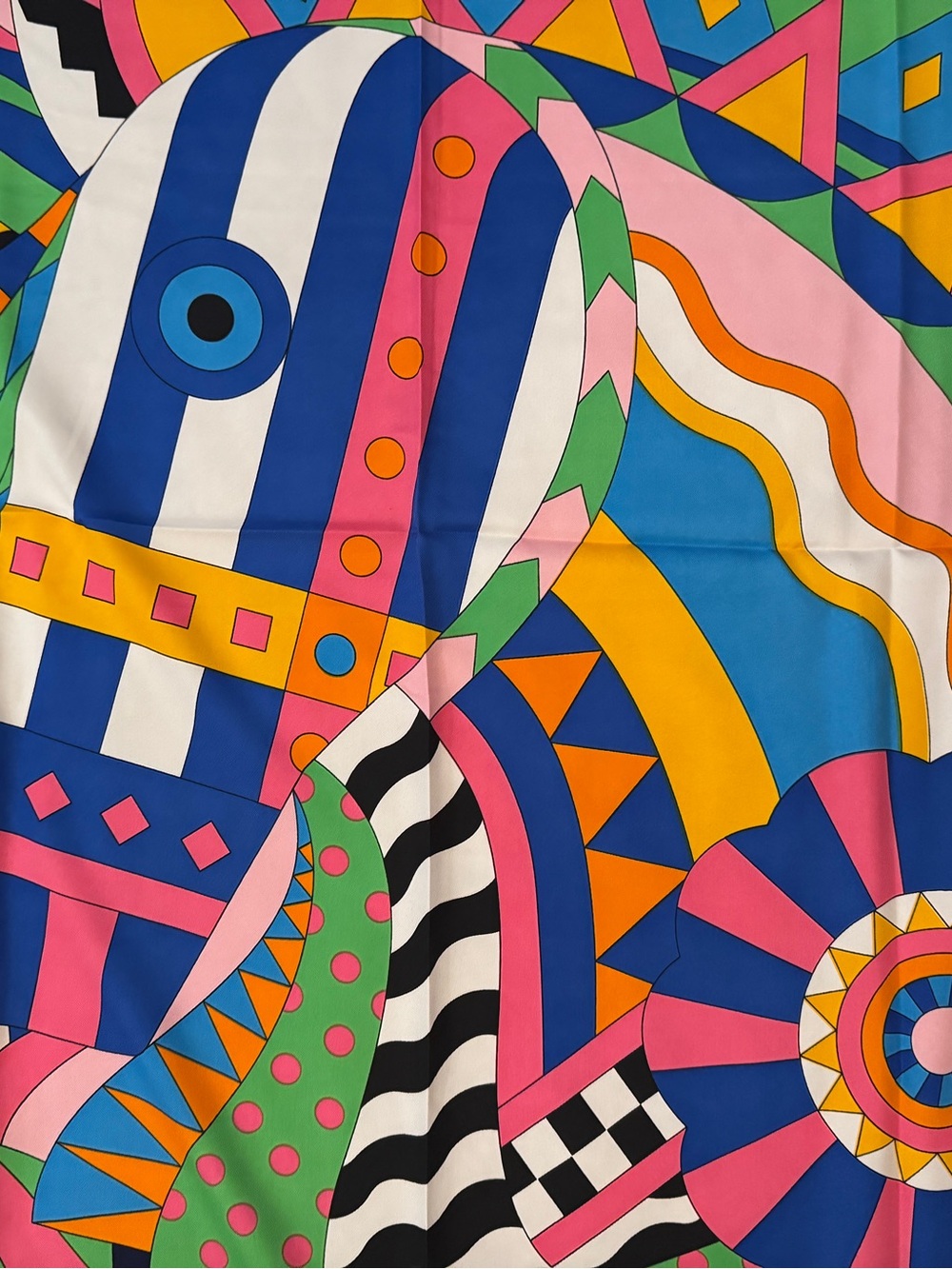 Designer-style 90cm Silk Blue Pink Geometric Horse Art Scarf Print-New - Picture 2 of 4